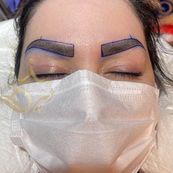 کاشت ابرو در مشهد خانم دهقانی